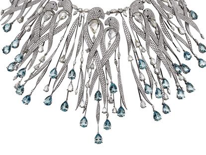 Collar de la colección Animal World en diamantes y zafiros