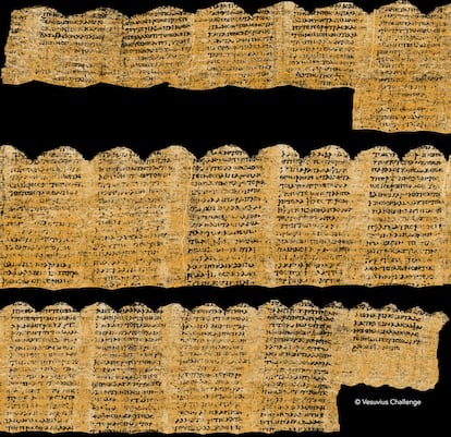 Texto de un papiro enrollado nunca visto en 2.000 años y ahora descifrado gracias al uso de tecnología de visión artificial