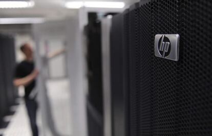 Un centro de gestión de datos con sistemas de HP