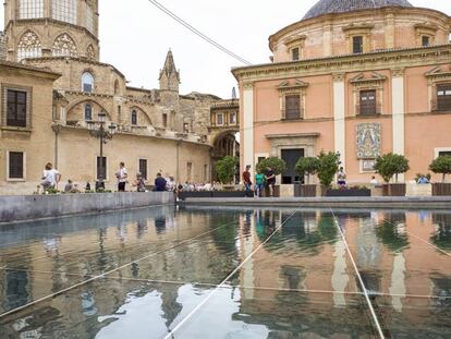 Lámina de agua que cubre el techo Museo de L'Almoina, en Valencia