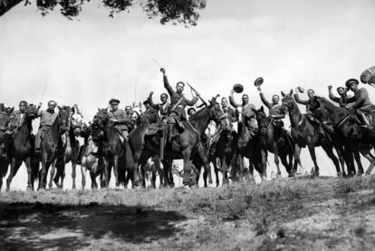 <i>Caballería republicana en el Guadarrama</i> (1937), de Benítez y Santos Yubero.