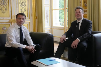 Elon Musk y Emanuel Macron, el pasado 15 de mayo, en el palacio del Elíseo en París.