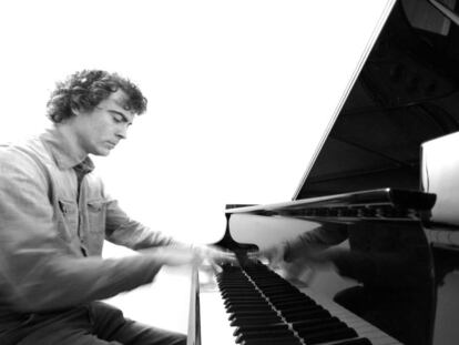 El pianista ingl&eacute;s Paul Lewis, en marzo de 2014, en Bovingdon (Reino Unido).