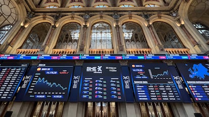 Paneles de la Bolsa española.
