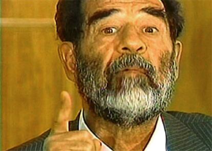 Sadam reaparece ante un tribunal