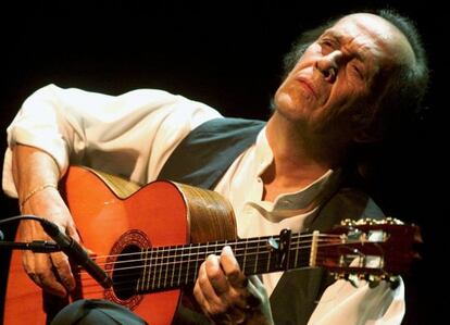 Paco de Lucía en el Festival de Jazz de Montreux en 2001.