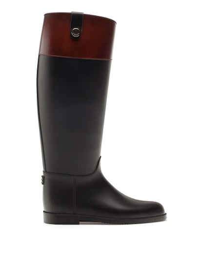 Botas bicolor de Uterq&uuml;e (85,95 euros).