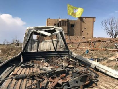 Las milicias kurdas aliadas de la coalición anuncian la derrota del ISIS tras casi cinco años de combates