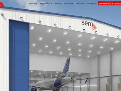 Pantallazo de la web de SEM, con imagen del hangar en el aeropuerto mallorquín de son Sant Joan.
