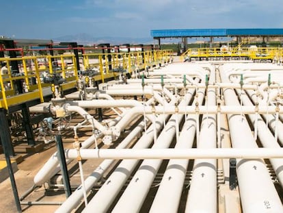 Macquarie sigue a Omers y pone en venta su 20% en Exolum