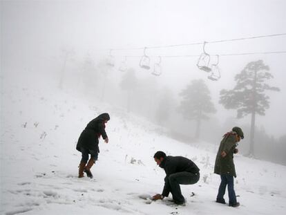 Nieve tras la sequía en el puerto de Navacerrada