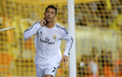 Cristiano Ronaldo celebra su gol en El Madrigal.