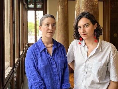 Elise Lammer i Claudia Pagès Rabal, autores del projecte Paper Tears, seleccionat per participar a la Biennal d’Art de Venècia 2026