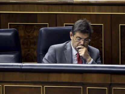 El ministro de Justicia, Rafael Catal&aacute;, durante un pleno del Congreso.