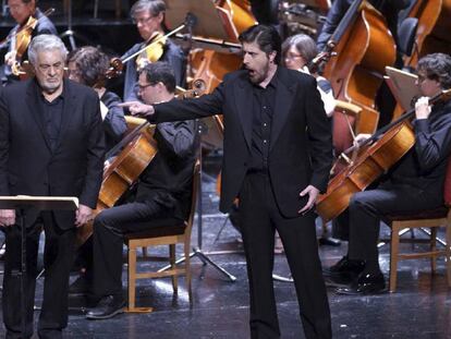 Plácido Domingo (izquierda) y Roberto Tagliavini en el estreno de "I due Foscari".