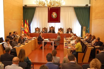 El Pleno de Badalona aprueba la moción de apoyo a la consulta del 9-N