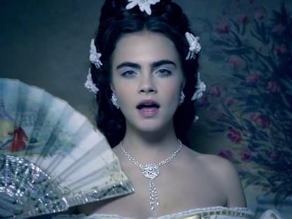 Cara Delevingne, en un cortometraje realizado por el dise&ntilde;ador Karl Lagerfeld.