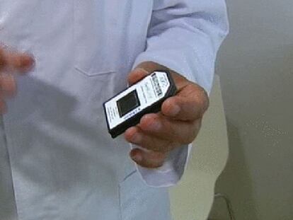 Aplican un chip antienvejecimiento en una clínica de Barcelona