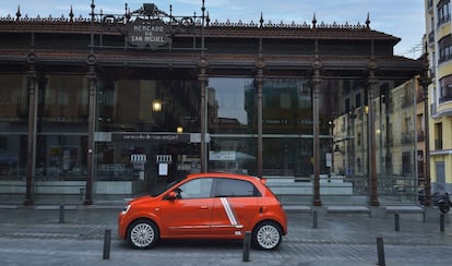 A Renault Twingo in Madrid.