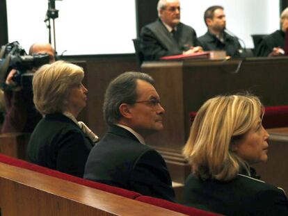 Ortega, Mas i Rigau, el primer dia de judici.