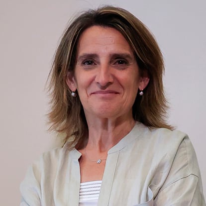 Ribera anticipa que el descuento a los carburantes se prolongará para todos