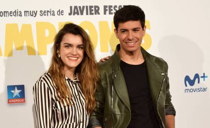 Amaya Romero y Alfred García en el estreno de la película 'Campeones' a principios de abril de 2018.
