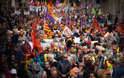 Manifestación en defensa de las entidades celebrada este domingo en Barcelona.