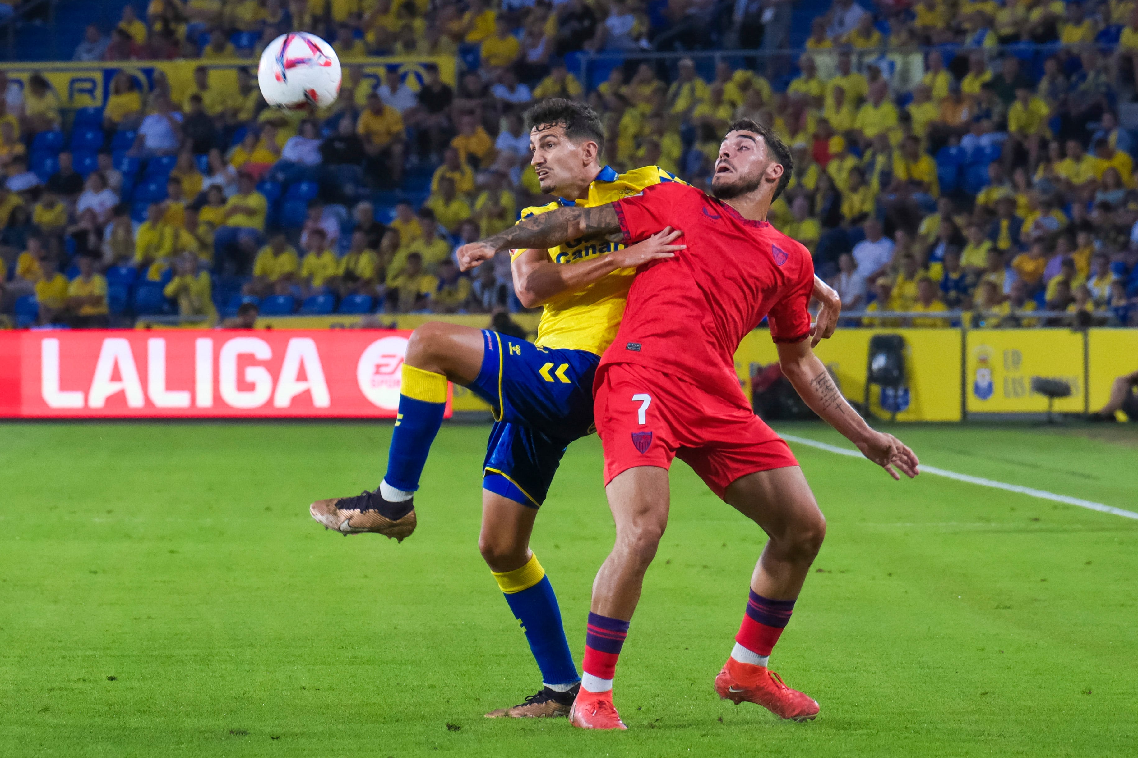 Cillessen evita el triunfo del nuevo Sevilla de García Pimienta 