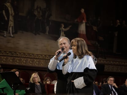 Maria del Mar Bonet y Joan Manuel Serrat doctores Honoris Causa Universidad de Barcelona.