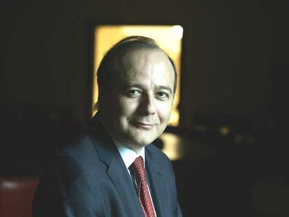 José Andrés Torres Mora en el Congreso.