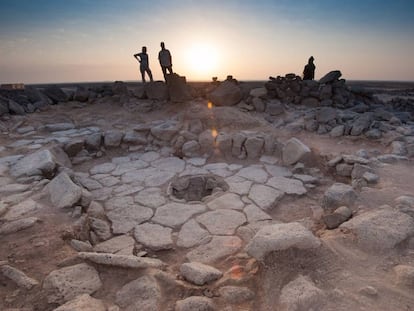 Los trozos de pan fueron hallados en un hogar (centro de la imagen) del yacimiento natufiense de Shubayqa 1.