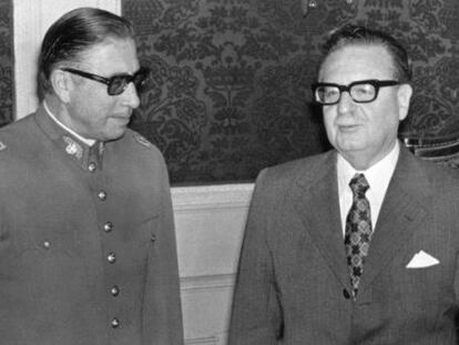 Augusto Pinochet e Salvador Allende, em 23 de agosto de 1973.