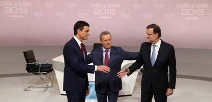 Manuel Campo Vidal amb Sánchez i Rajoy.