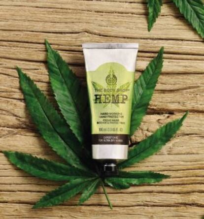 Crema de manos con cannabis de The Body Shop.