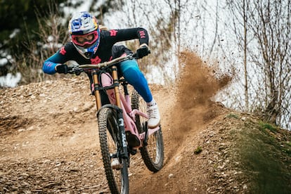 Tahnee Seagreave en un entrenamiento para la Copa del Mundo de DH, en una imagen cedida.