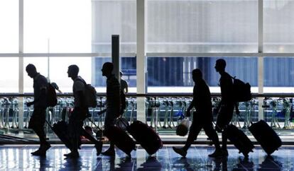 Los españoles que deciden emigrar prefieren países europeos.