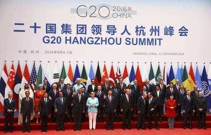 Los líderes que acudieron ala cumbre del G20 en Hangzhou posan para la 'foto de familia'.