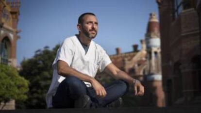 Raúl González, anestesista de l'Hospital Sant Pau de Barcelona.