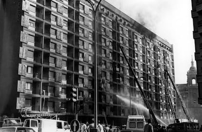 Incendio del hotel Corona de Aragón en julio de 1979.