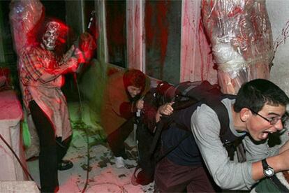 Bromas terroríficas en la fiesta de Halloween organizada por el Parque de Atracciones de Madrid.