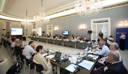 Encuentro entre Union por el Mediterráneo y varias ONG en Barcelona.