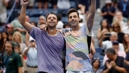 Zeballos y Granollers celebran el título, este sábado en la Arthur Ashe.