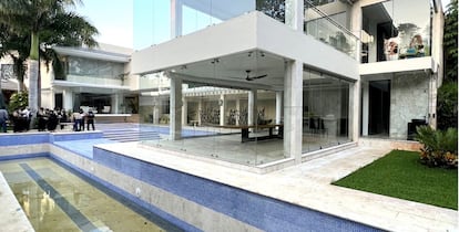 La mansión de Alejandro Moreno.