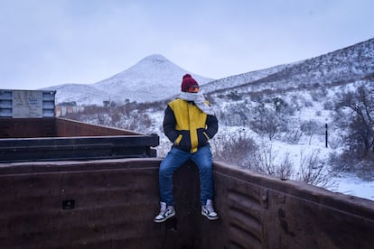 Un migrante venezolano observa el paisaje al llegar a la capital del Estado de Chihuahua, el 10 de diciembre de 2025. 