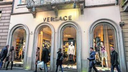 Versace, ante el reto de encontrar su nuevo espacio
