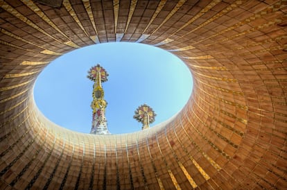 La Sagrada Familia es el tercer lugar más fotografiado de una lista que copa la ciudad de Barcelona. Este templo, aún sin terminar de construir, ha sido fotografiado 128.039 veces en lo que va de 2015.