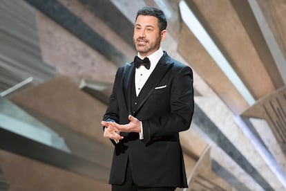 Jimmy Kimmel

El anfitrión de las dos últimas ediciones solo aceptó repetir en 2018 para intentar borrar de su currículo (y de la memoria colectiva) el sonado fallo de Warren Beatty y Faye Dunaway al entregar el premio a mejor película del año (Moonlight en lugar de La La Land). Tras la gala del pasado año, que recibió críticas cuanto menos tibias, aseguró que su ciclo había acabado.