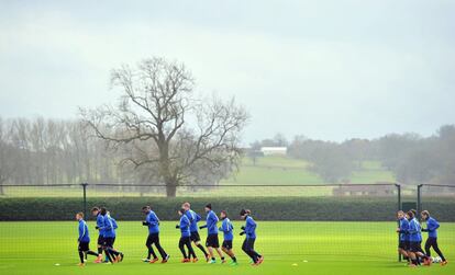 Los jugadores del Arsenal durante el entrenamiento.