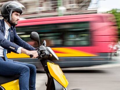 La moto eléctrica es uno de los medios de transporte urbano de más rápido crecimiento.