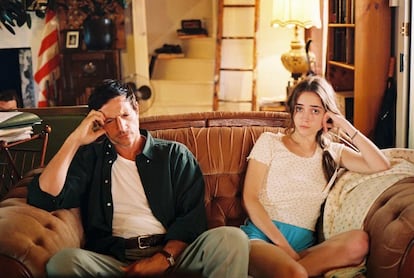 Simon Rex and Talia Ryder, in 'The Sweet East' (2023), by Sean Price Williams.